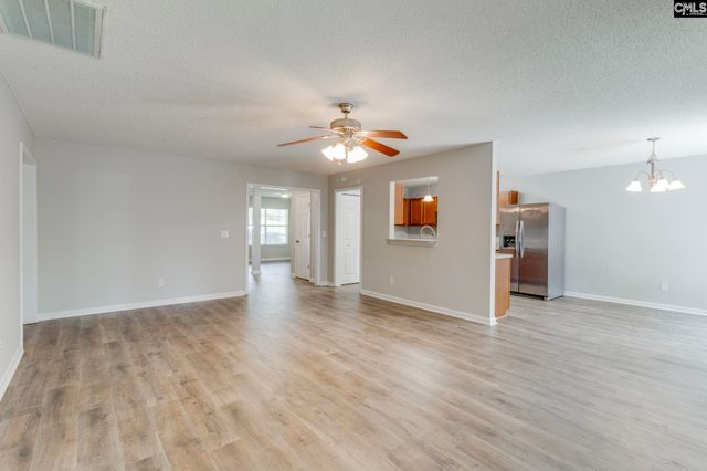 5 REDBRUSH Court, Chapin, SC 29036