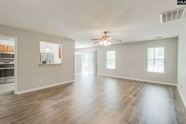 5 REDBRUSH Court, Chapin, SC 29036