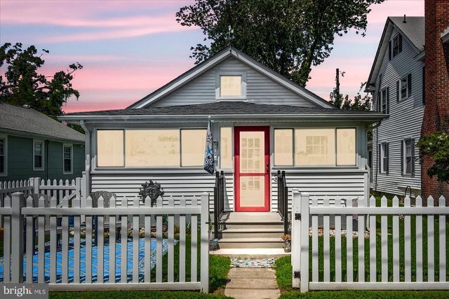 31 VIRGINIA AVE, Colonial Beach, VA 22443
