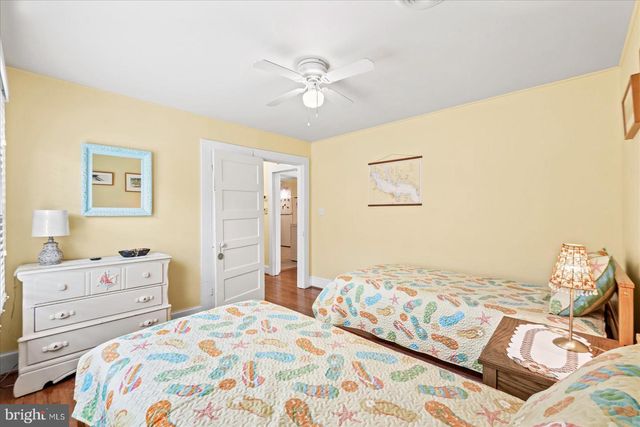 31 VIRGINIA AVE, Colonial Beach, VA 22443
