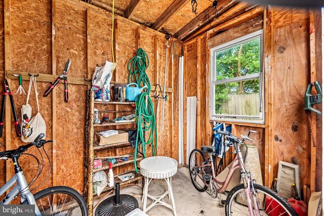 31 VIRGINIA AVE, Colonial Beach, VA 22443