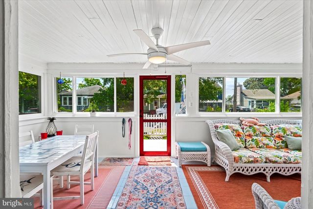 31 VIRGINIA AVE, Colonial Beach, VA 22443