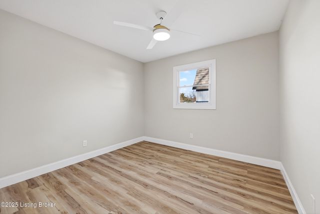 1217 Afterglow Ct, Louisville, KY 40214