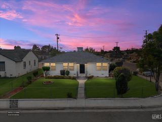 245 Donna Avenue, Bakersfield, CA 93304