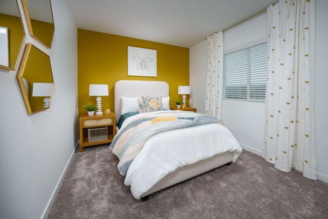 7256 Covell Beach Ln, Stockton, CA 95219