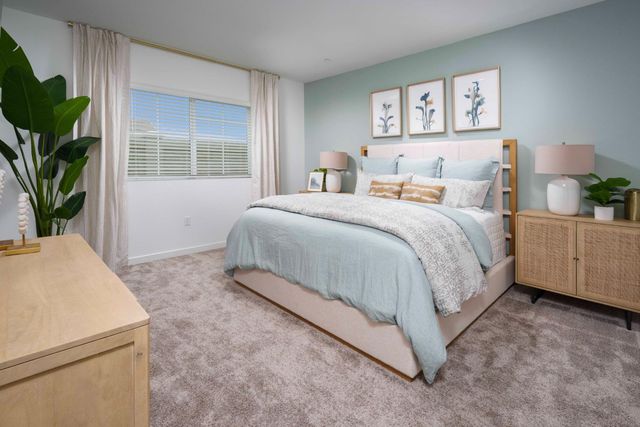7256 Covell Beach Ln, Stockton, CA 95219