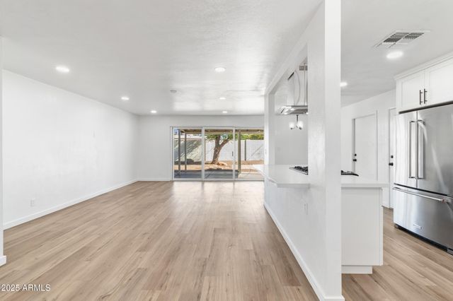 3343 N 6TH Avenue, Phoenix, AZ 85013