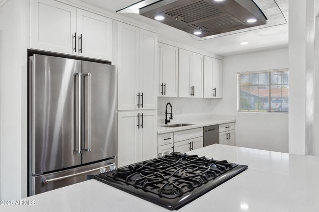 3343 N 6TH Avenue, Phoenix, AZ 85013