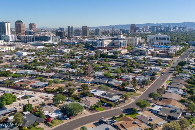 3343 N 6TH Avenue, Phoenix, AZ 85013