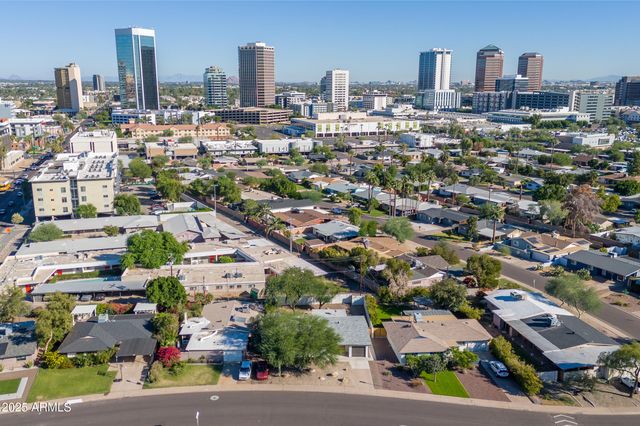 3343 N 6TH Avenue, Phoenix, AZ 85013