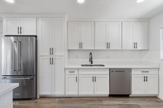 3343 N 6TH Avenue, Phoenix, AZ 85013