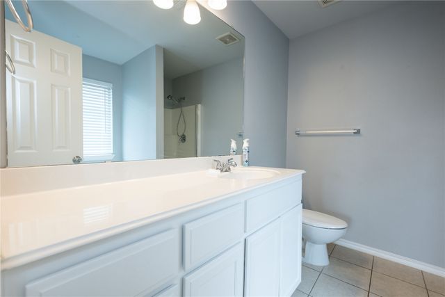 329 Valley Drive, Aubrey, TX 76227