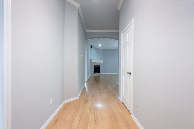 329 Valley Drive, Aubrey, TX 76227