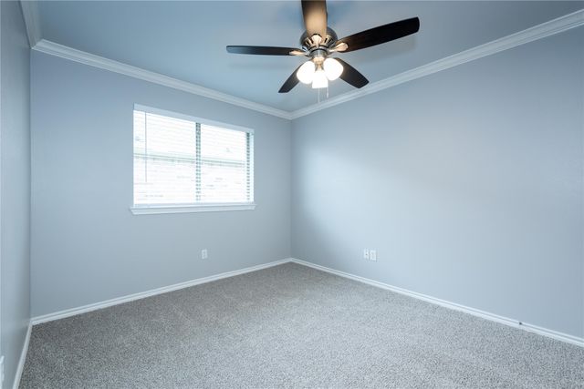329 Valley Drive, Aubrey, TX 76227