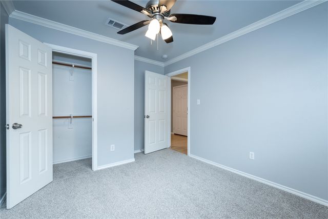329 Valley Drive, Aubrey, TX 76227