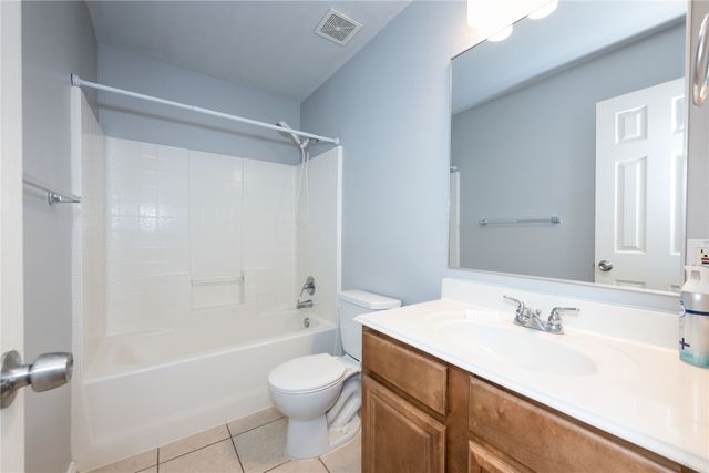 329 Valley Drive, Aubrey, TX 76227
