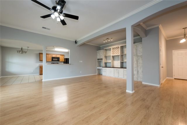 329 Valley Drive, Aubrey, TX 76227