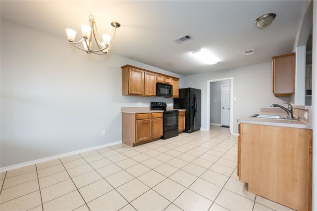 329 Valley Drive, Aubrey, TX 76227