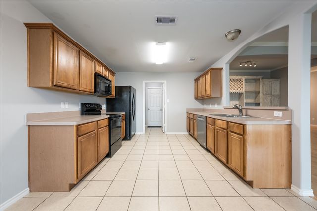 329 Valley Drive, Aubrey, TX 76227