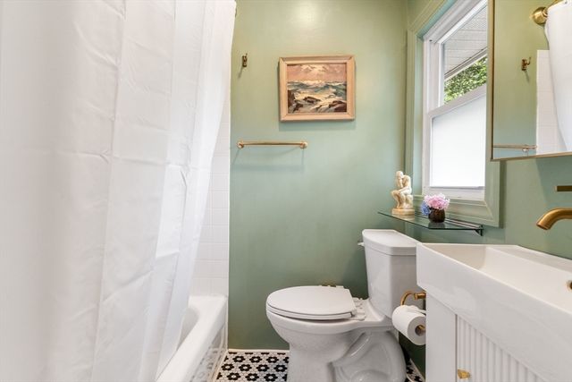 15 Woodland Road, Wayland, MA 01778