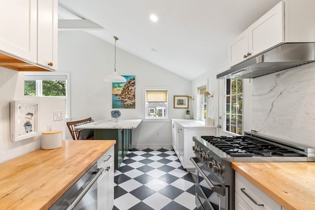 15 Woodland Road, Wayland, MA 01778