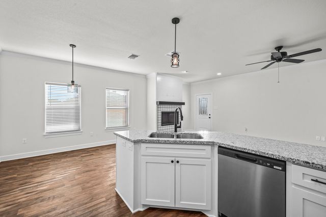 6921 17th Street, Lubbock, TX 79416