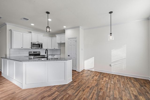 6921 17th Street, Lubbock, TX 79416