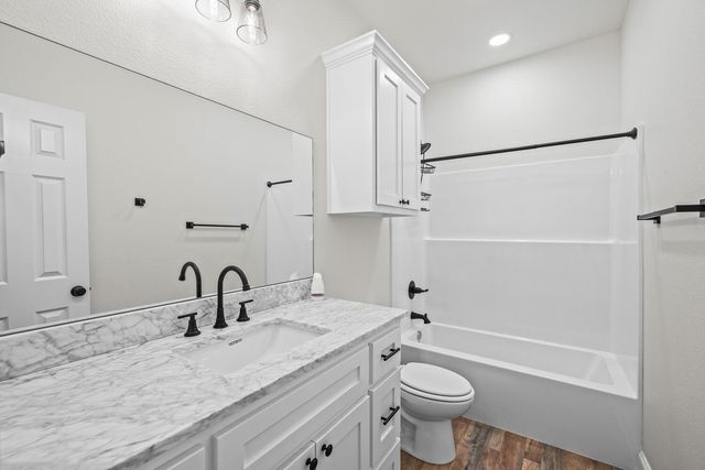 6921 17th Street, Lubbock, TX 79416