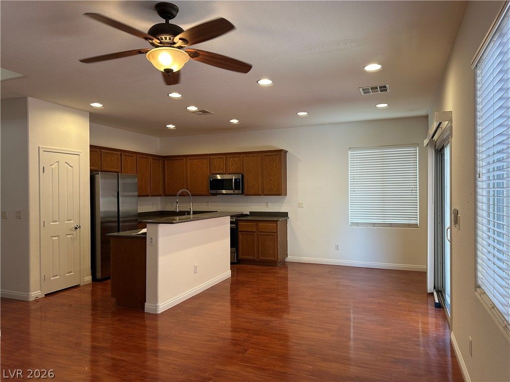 9761 Plane Tree Court, Las Vegas, NV 89178 — photo 4