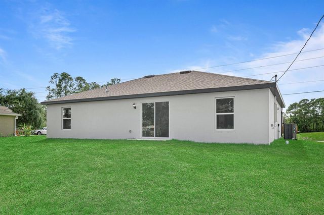 1013 SW Fisherman Avenue, Port St. Lucie, FL 34953