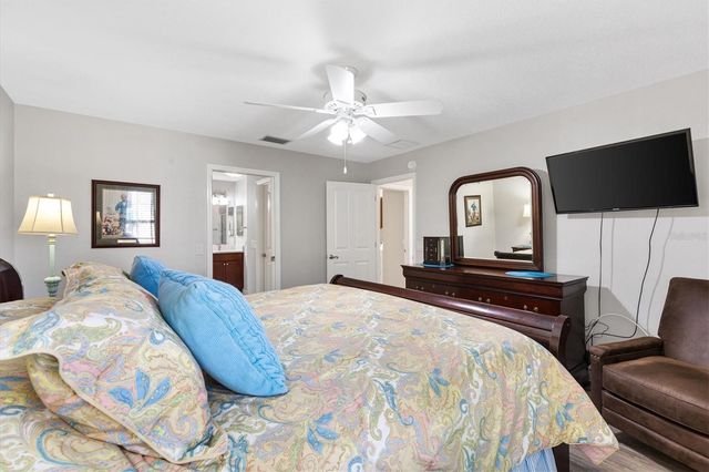 1174 WESTMORELAND LOOP, The Villages, FL 32162