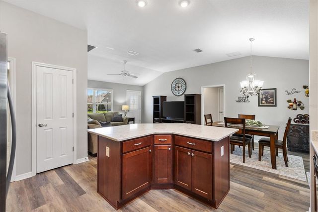 1174 WESTMORELAND LOOP, The Villages, FL 32162