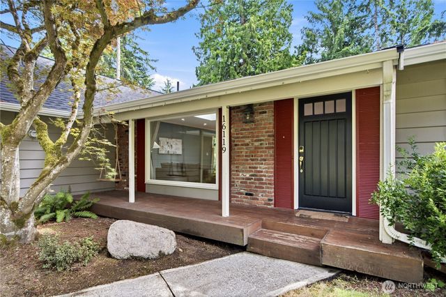 16119 SE 31st St, Bellevue, WA 98008