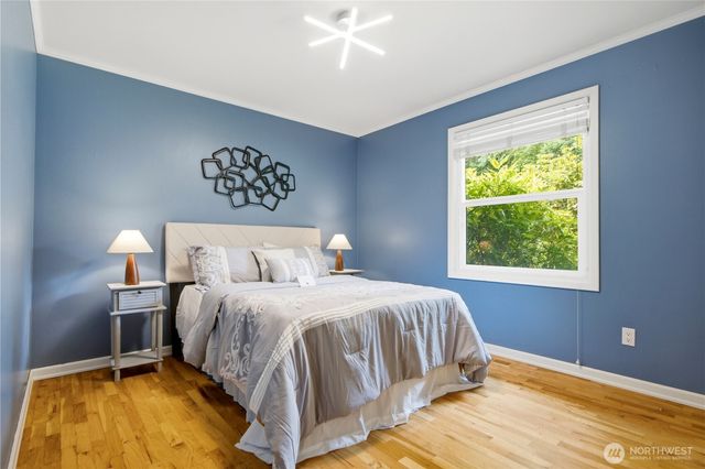 16119 SE 31st St, Bellevue, WA 98008