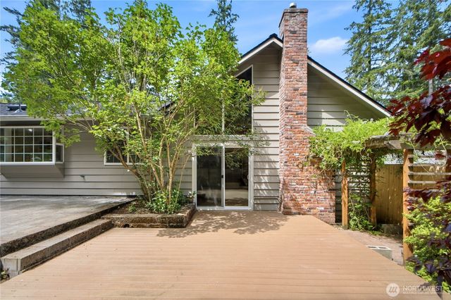 16119 SE 31st St, Bellevue, WA 98008
