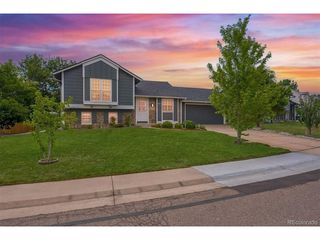 5832 S Netherland Cir, Aurora, CO 80015