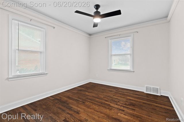 11441 Brookfield Street, Livonia, MI 48150