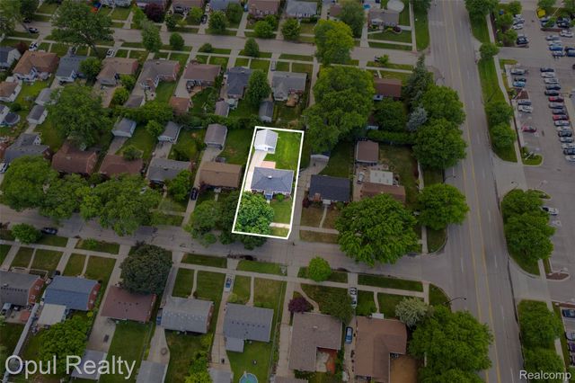 11441 Brookfield Street, Livonia, MI 48150