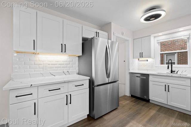 11441 Brookfield Street, Livonia, MI 48150
