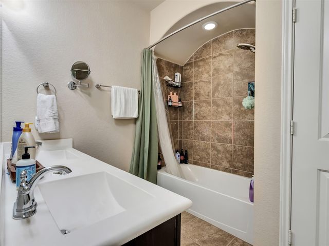 18114 Roebling Court, Houston, TX 77044