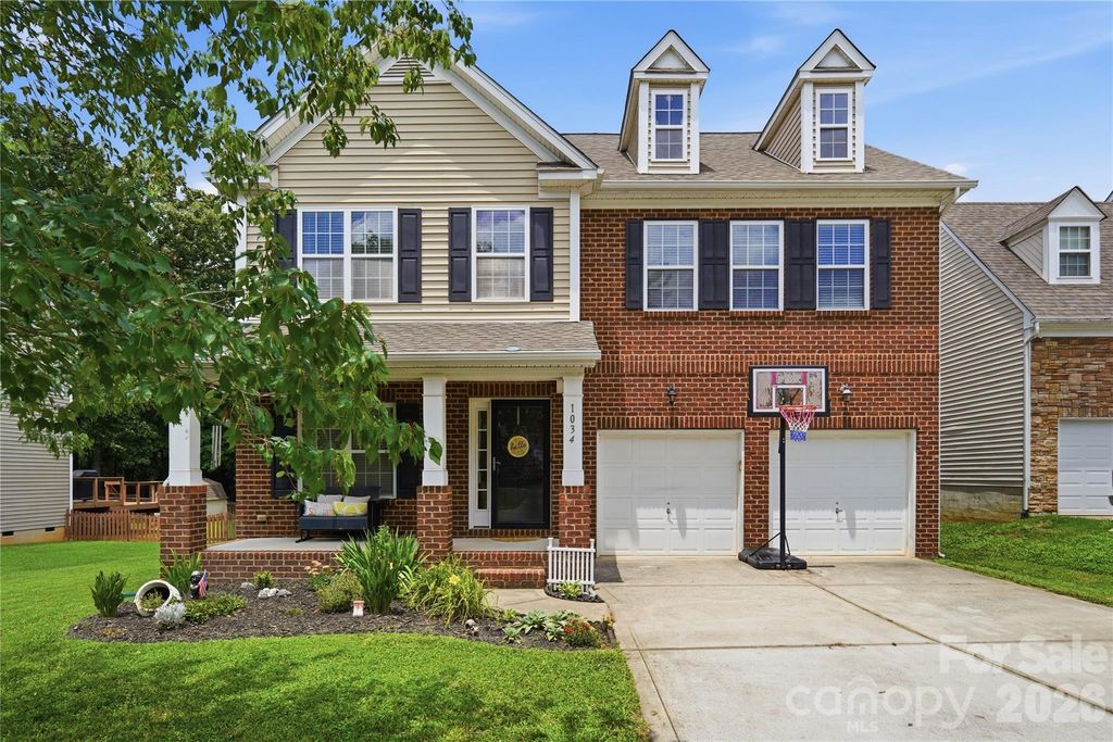 1034 Canopy Drive, Indian Trail, NC 28079