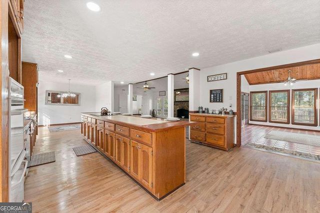 2865 White Court NE, Conyers, GA 30012