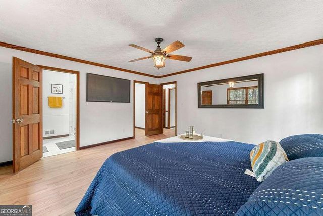 2865 White Court NE, Conyers, GA 30012