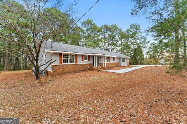 2865 White Court NE, Conyers, GA 30012