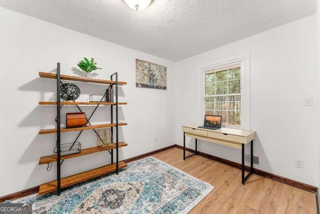 2865 White Court NE, Conyers, GA 30012