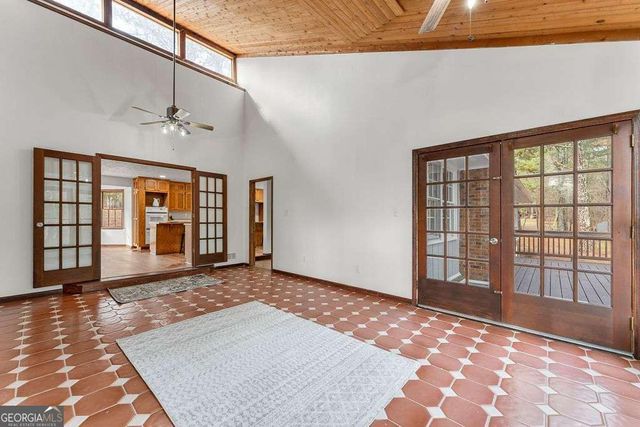 2865 White Court NE, Conyers, GA 30012