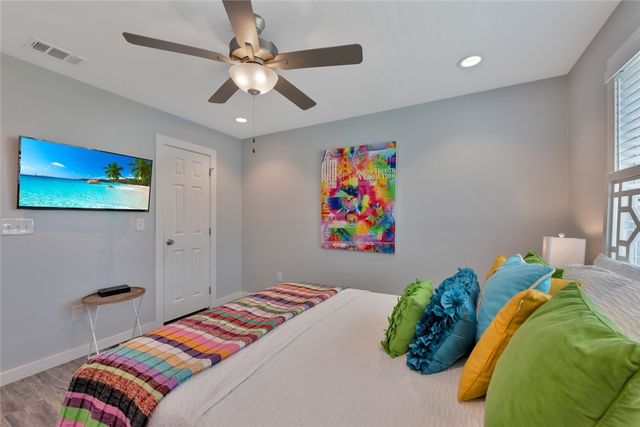 230 Cut Off Road 231, Port Aransas, TX 78373