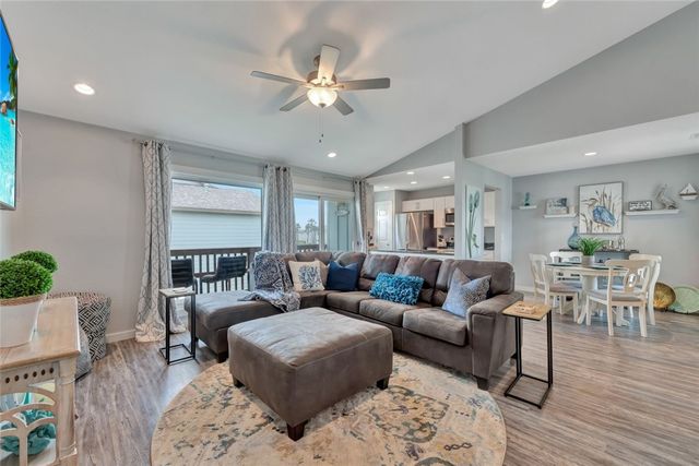 230 Cut Off Road 231, Port Aransas, TX 78373