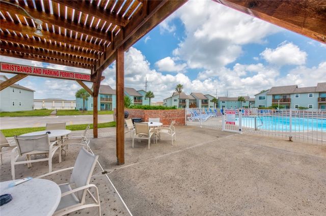 230 Cut Off Road 231, Port Aransas, TX 78373