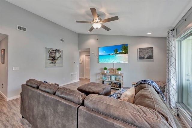 230 Cut Off Road 231, Port Aransas, TX 78373